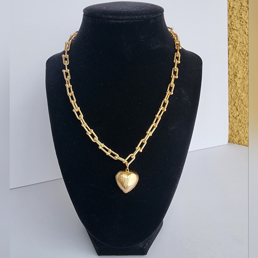 Women's Gold Chain with Large Textured Puffy Heart Necklace 16" - Picture 2 of 5